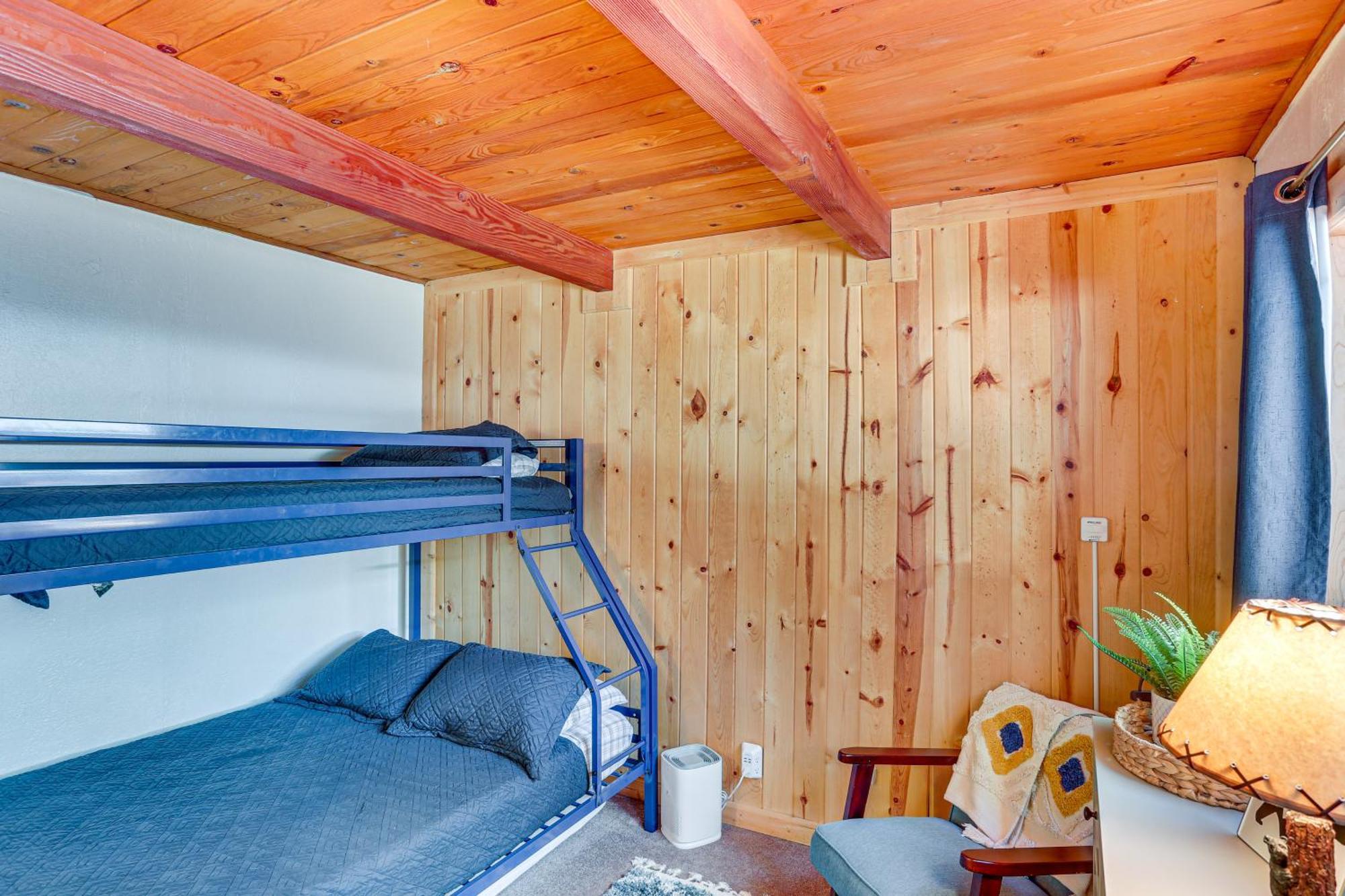 Big Bear Lake Cabin About 1 Mi To Snow Summitandbig Bear Villa Exteriör bild