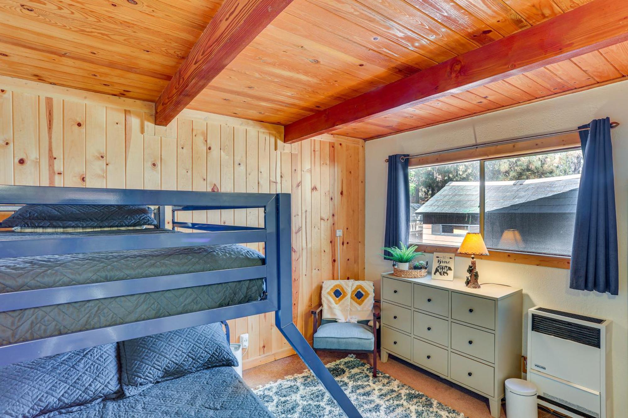 Big Bear Lake Cabin About 1 Mi To Snow Summitandbig Bear Villa Exteriör bild