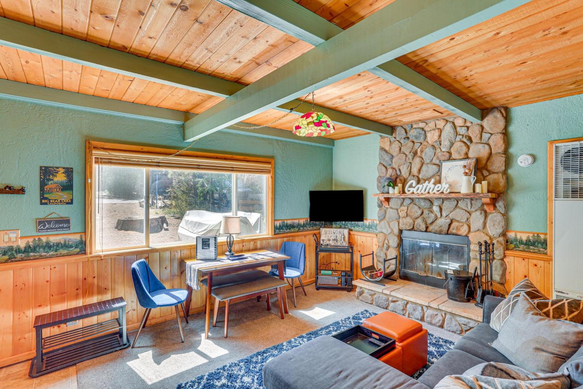 Big Bear Lake Cabin About 1 Mi To Snow Summitandbig Bear Villa Exteriör bild